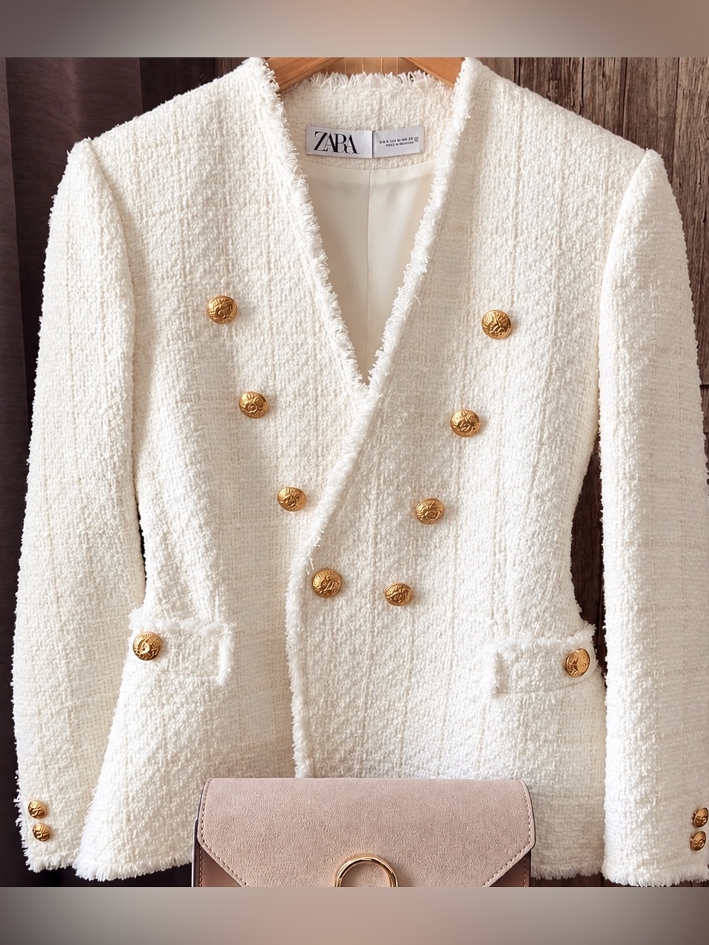 Title: ZARA Cream White Tweed Blazer Jacket with Gold Buttons – Size S